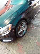Thumbnail 3 of 2015 Mercedes-Benz C-Class C-300